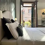 Palazzina300 호텔 트레비소