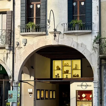 Palazzina300 4* 트레비소