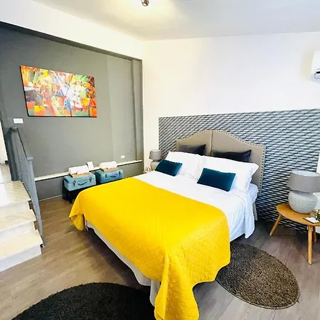 فندق Palazzina300 تريفيزو